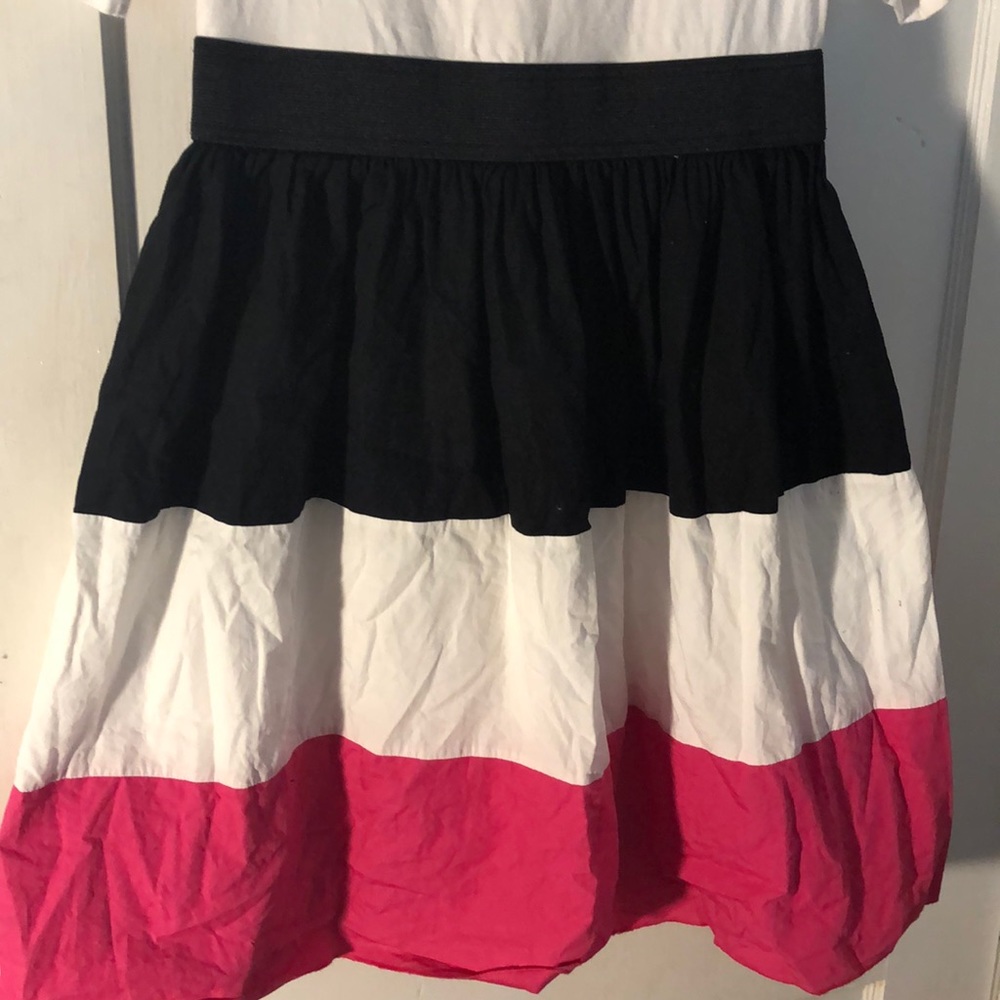 Dress - Picture 2 of 5